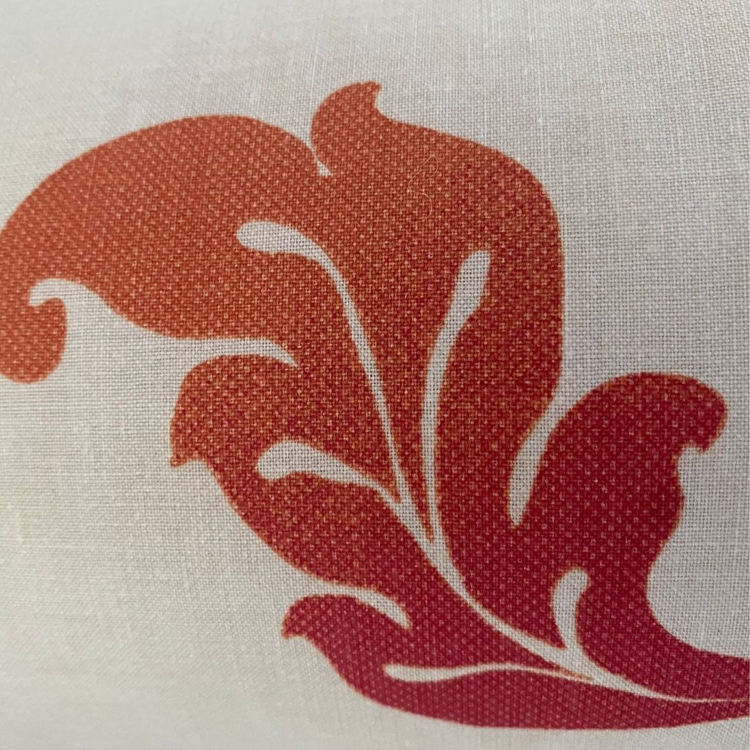 Beige verzweigtes Zylinderkissen