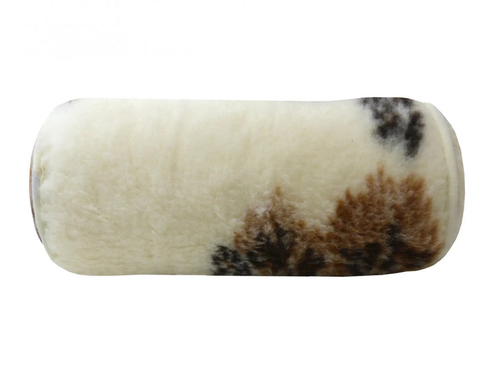 Wool roller cushion - patterned 520 gr/m2