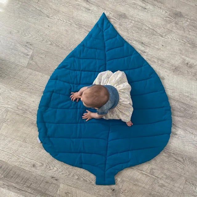 Leaf Kinderspielmatte und Decke - blau