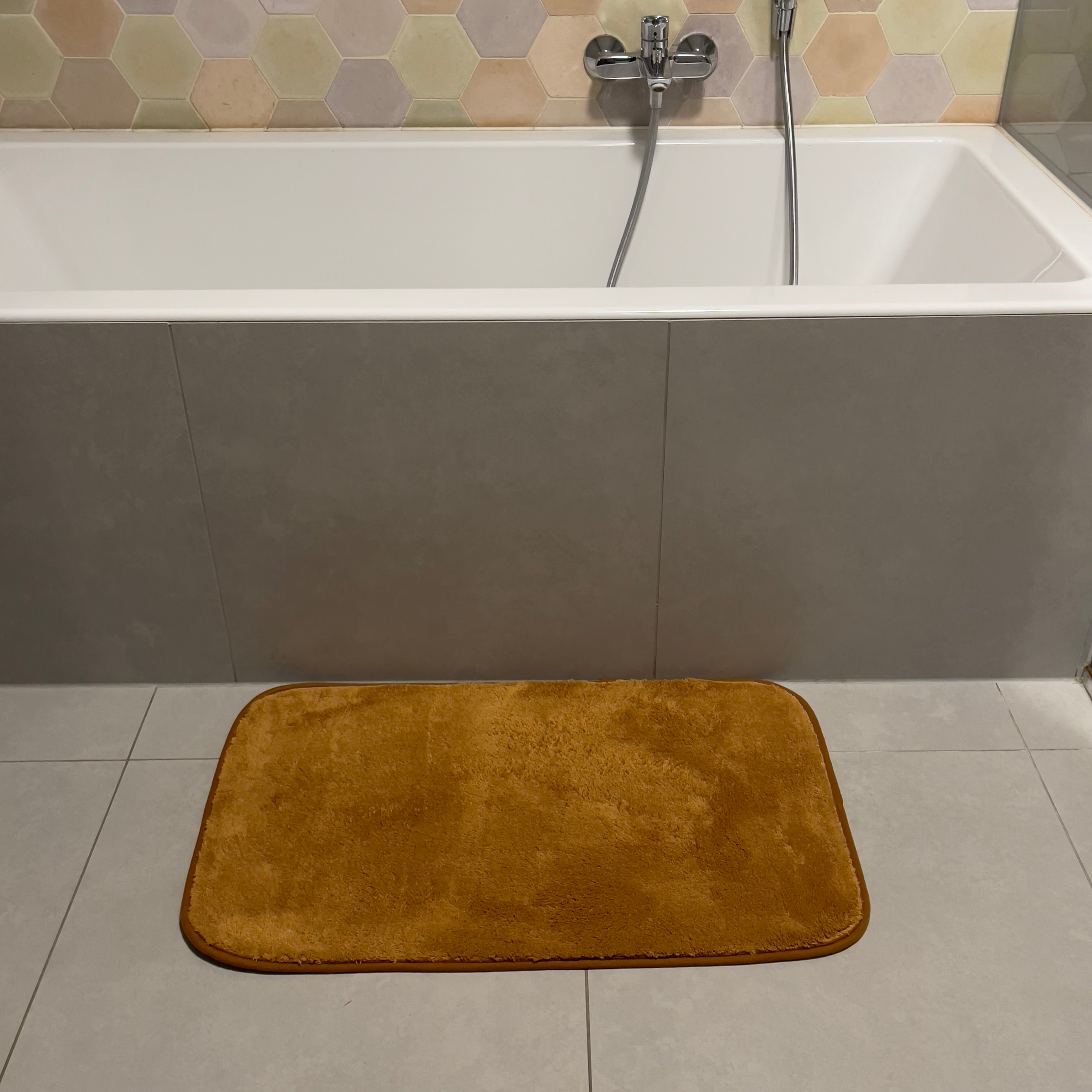 Brown bathroom rug set - 2 pieces - 50x80, 40x50 cm
