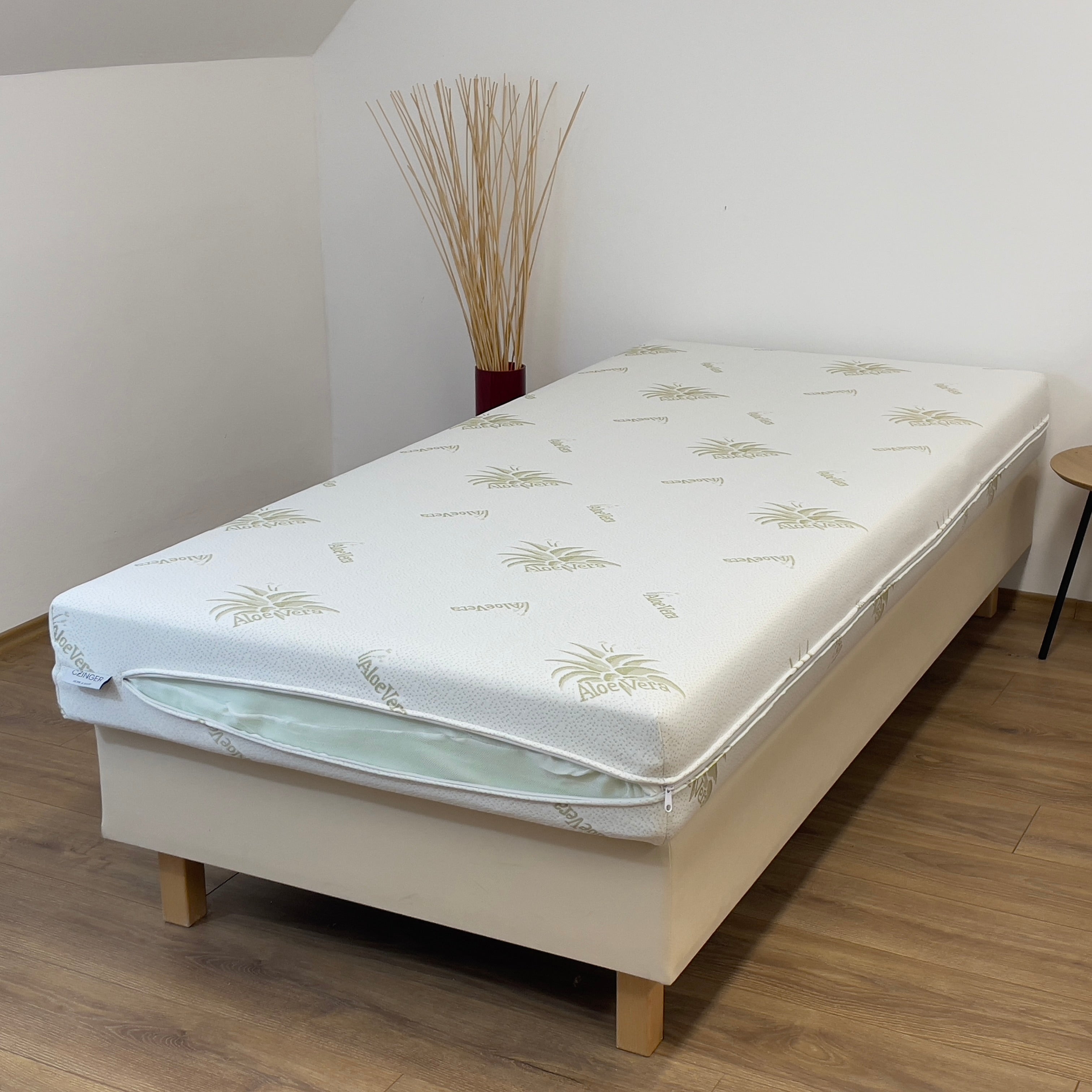 Matrachuzat cipzáras, levehető - Aloe Verával kezelt - 180 gr/m2