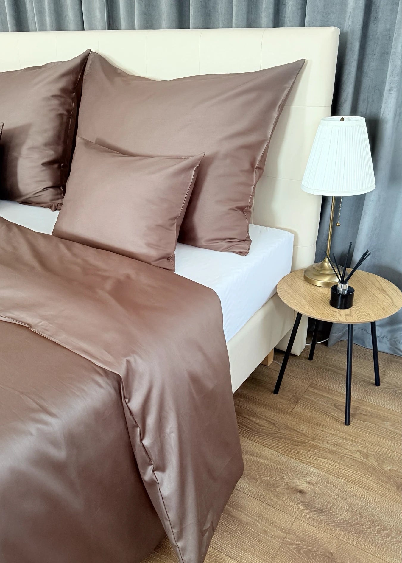 Mint solid satin bed linen set - TC 300