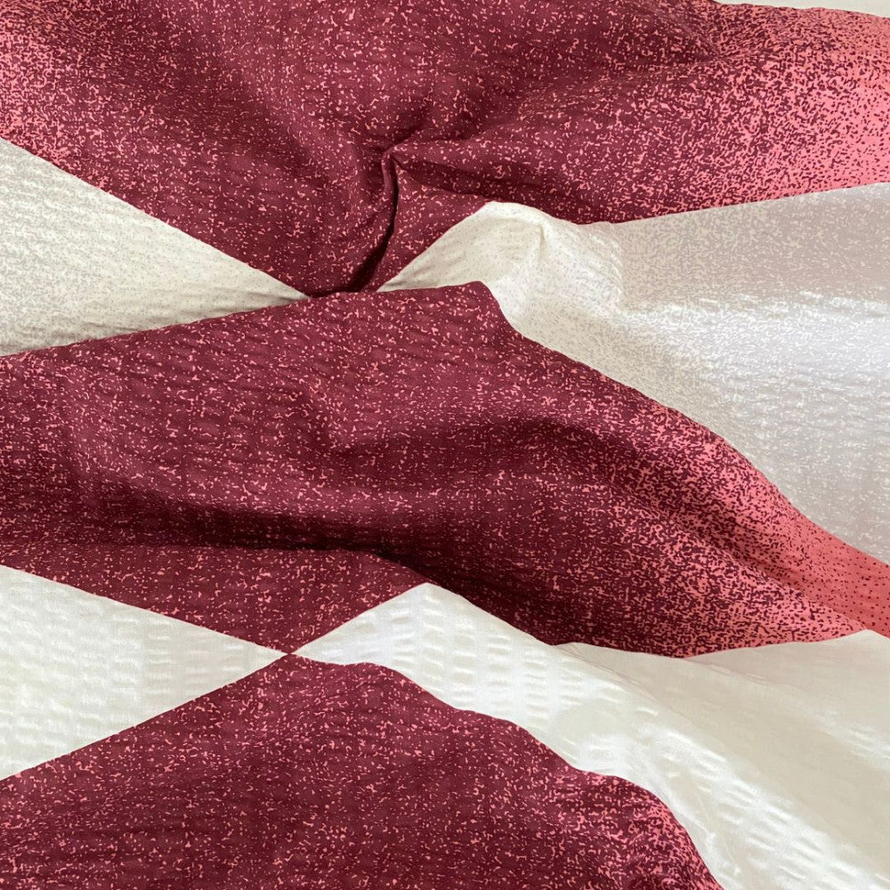 Crepe bedding set 3 pieces - Burgundy/beige pattern