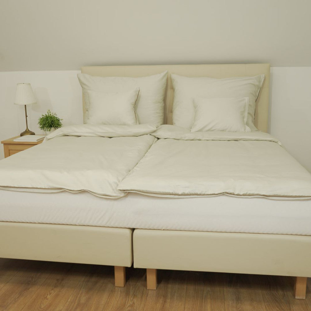 Hellgoldenes Satin-Bettwäscheset - 3-teilig - TC 250