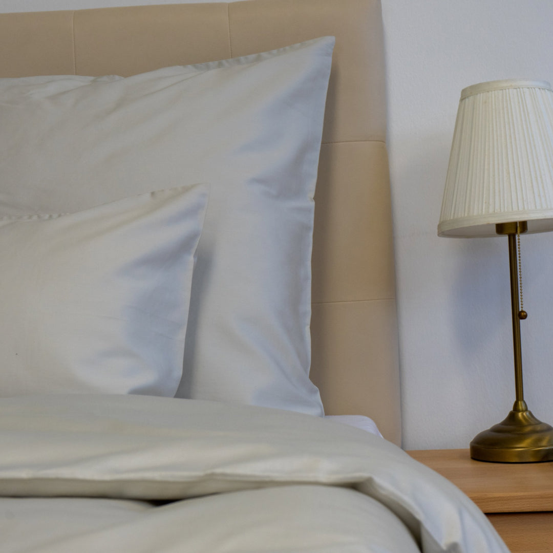 Beigefarbene Satin-Bettwäschegarnitur - TC 300