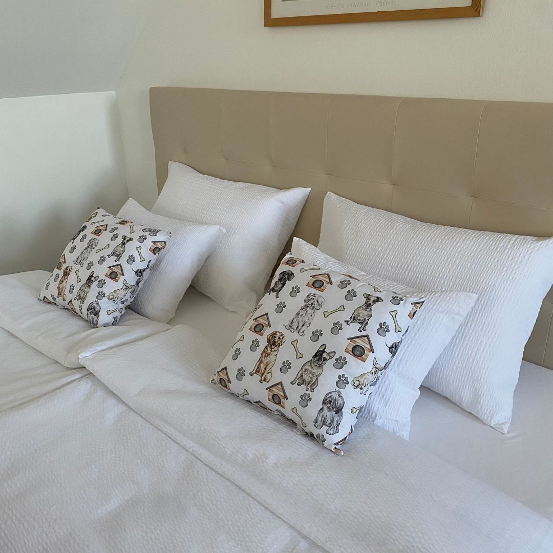 Weißes Hundekissen - 40x40 cm