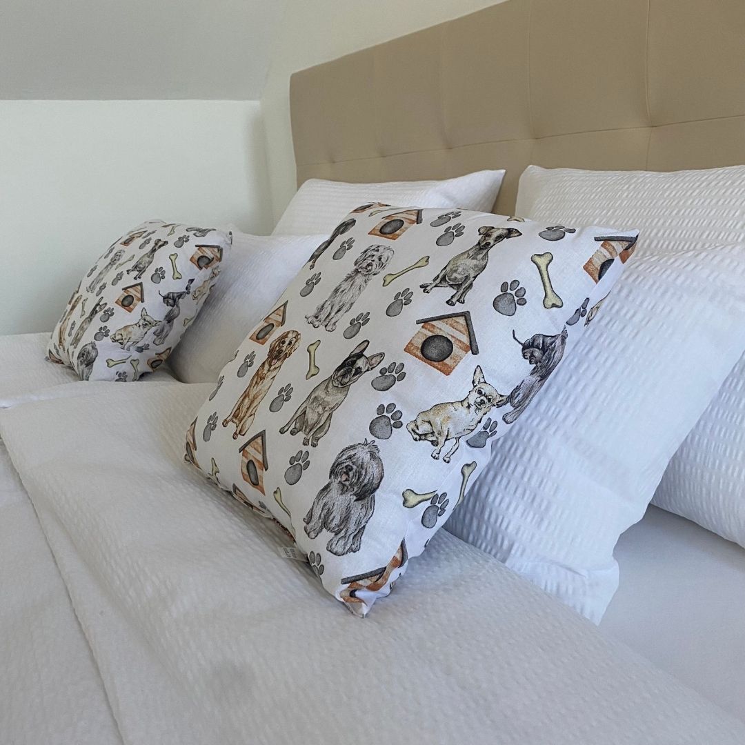 Weißes Hundekissen - 40x40 cm