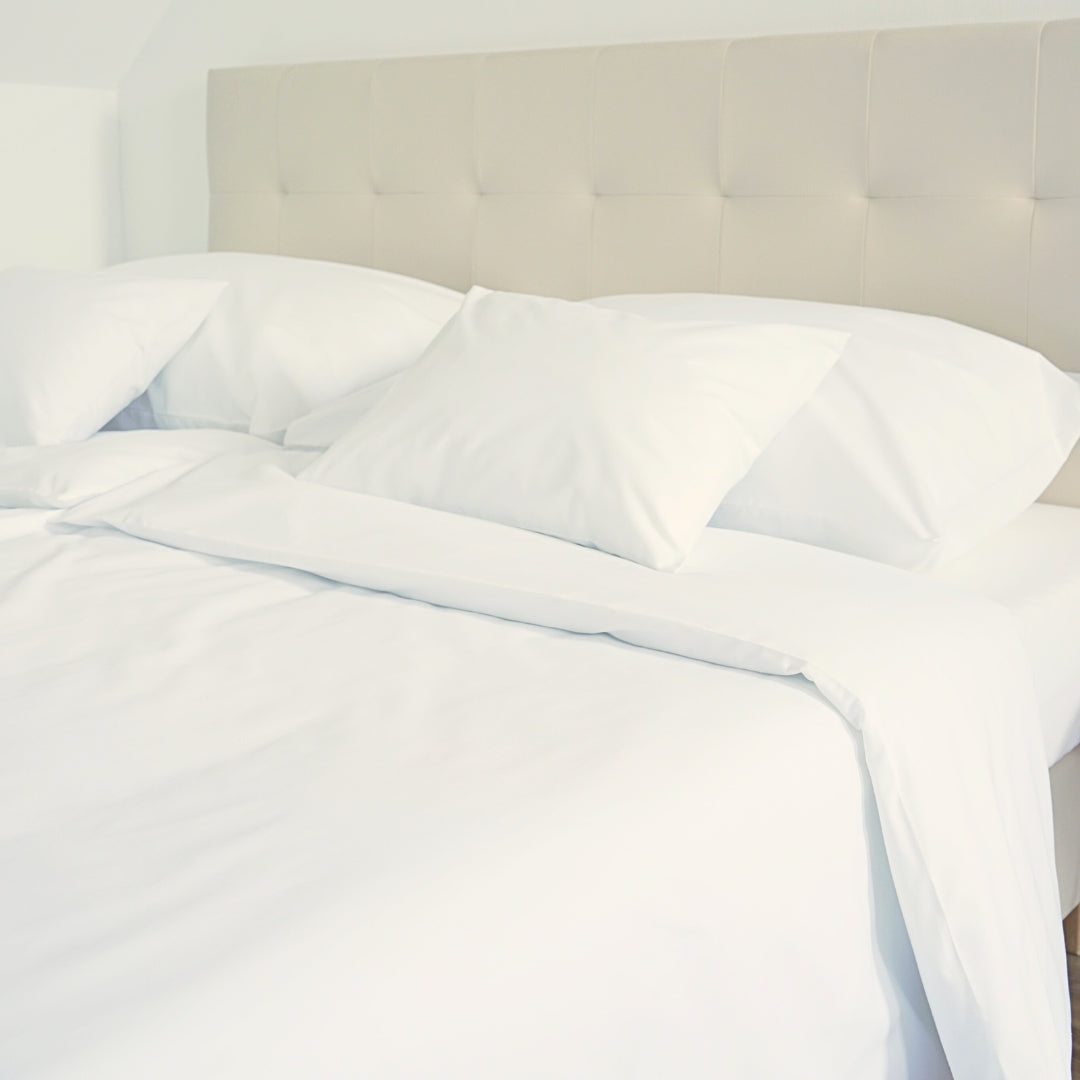 Hotel-Bettlaken aus Baumwollleinen – 50 % Baumwolle – 50 % PE – zum Umklappen – 3er-Set – 142 g/m² – verpackt