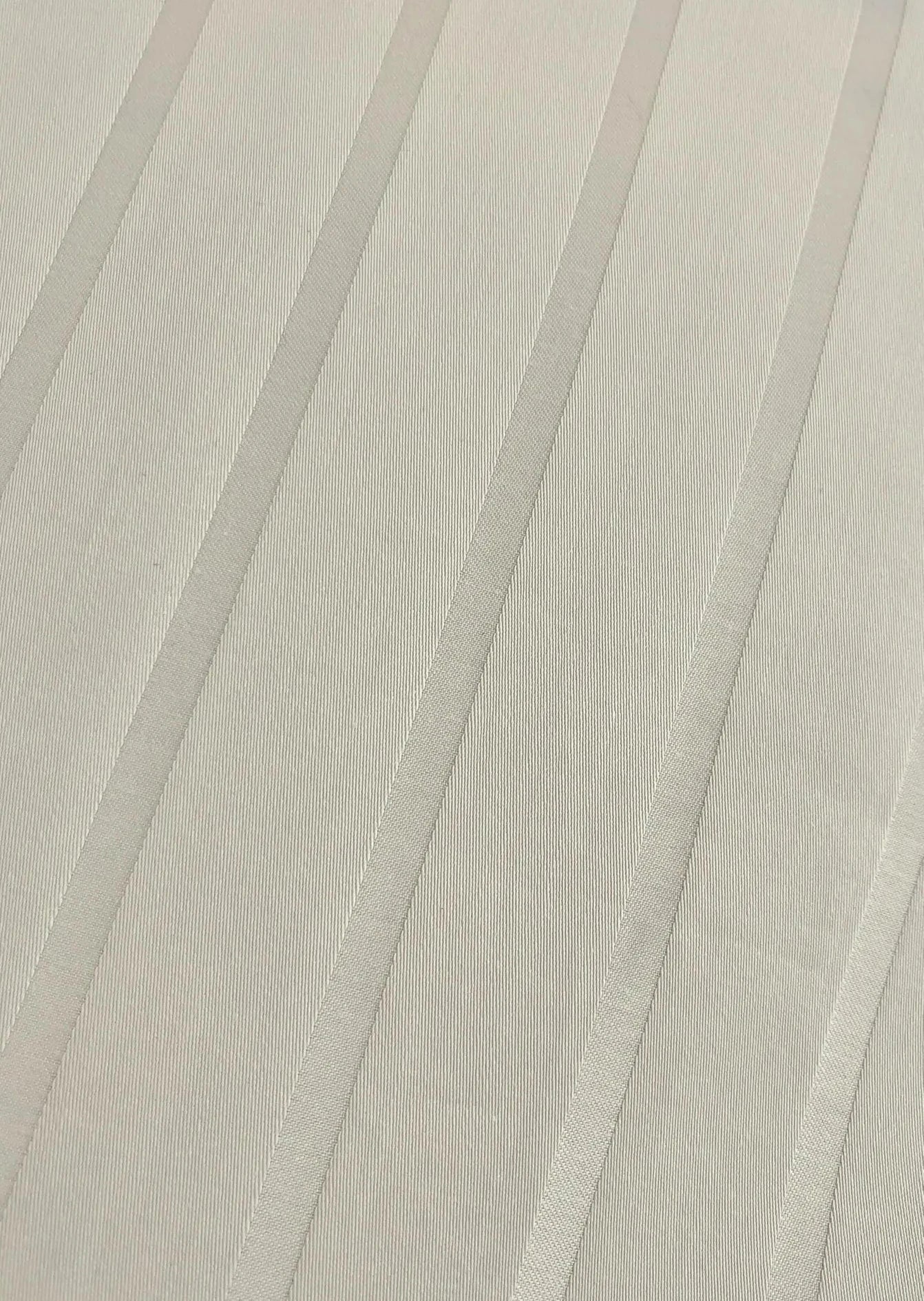 Hotel csíkos párna-, paplanhuzat - 80% PAM - 20% PE - Pezsgő színű - 155 gr/m2