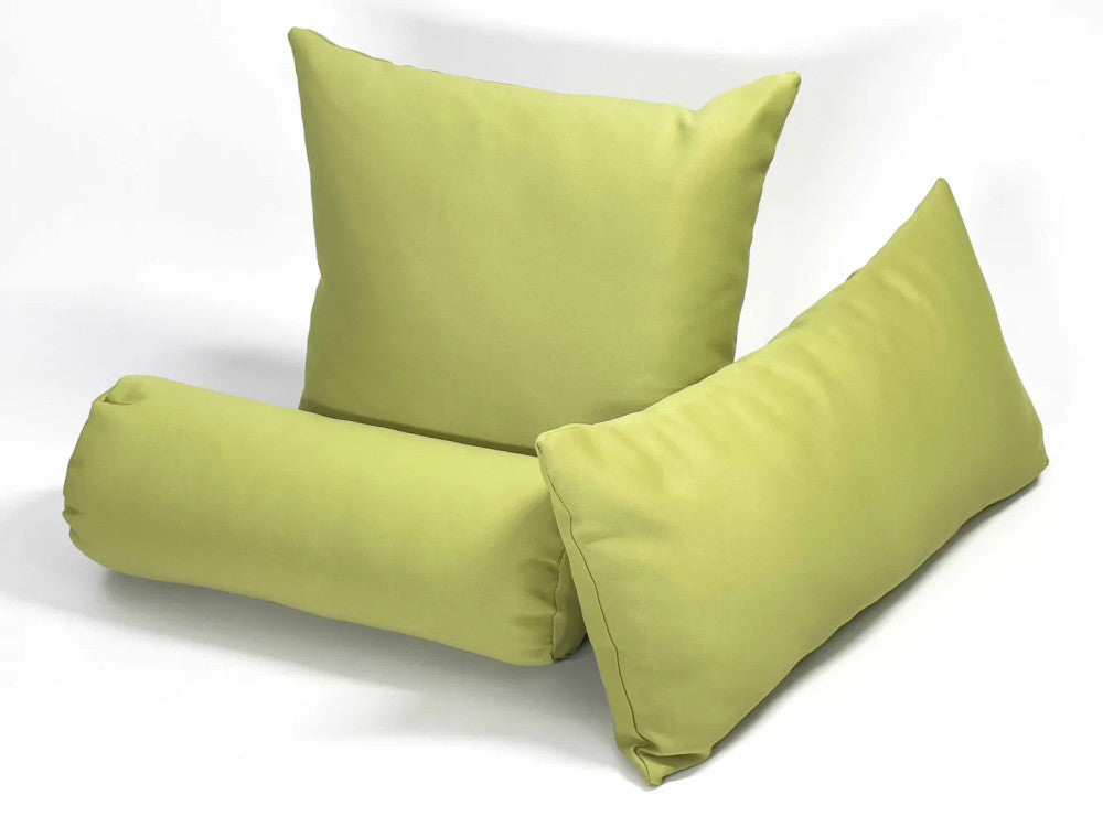 Decorative pillow - with insert - zipper - BLACK OUT