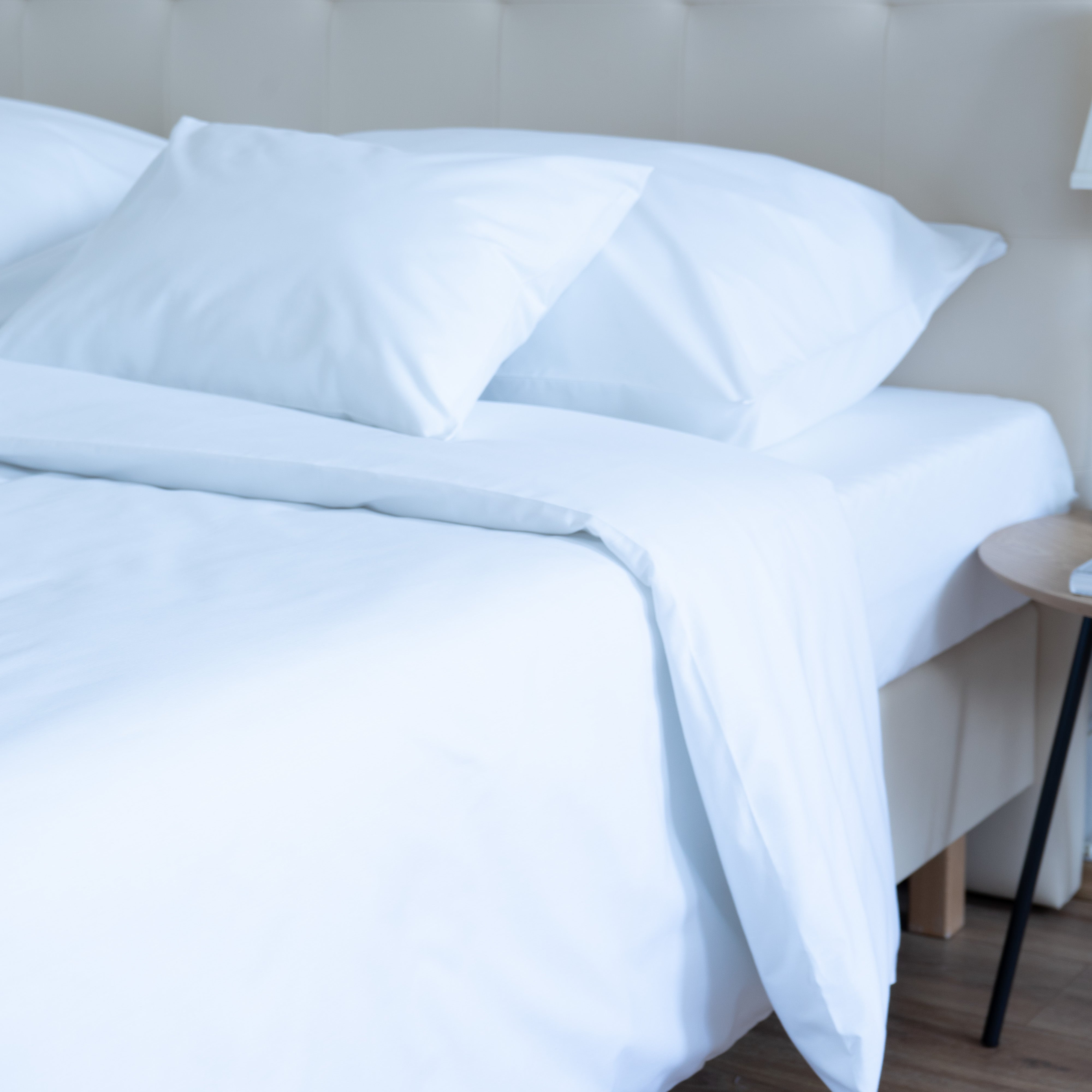 Hotel 100% pamutvászon ágyneműhuzat garnitúra - áthajtós - 3 db-os szett - 146 gr/m2 - csomagos