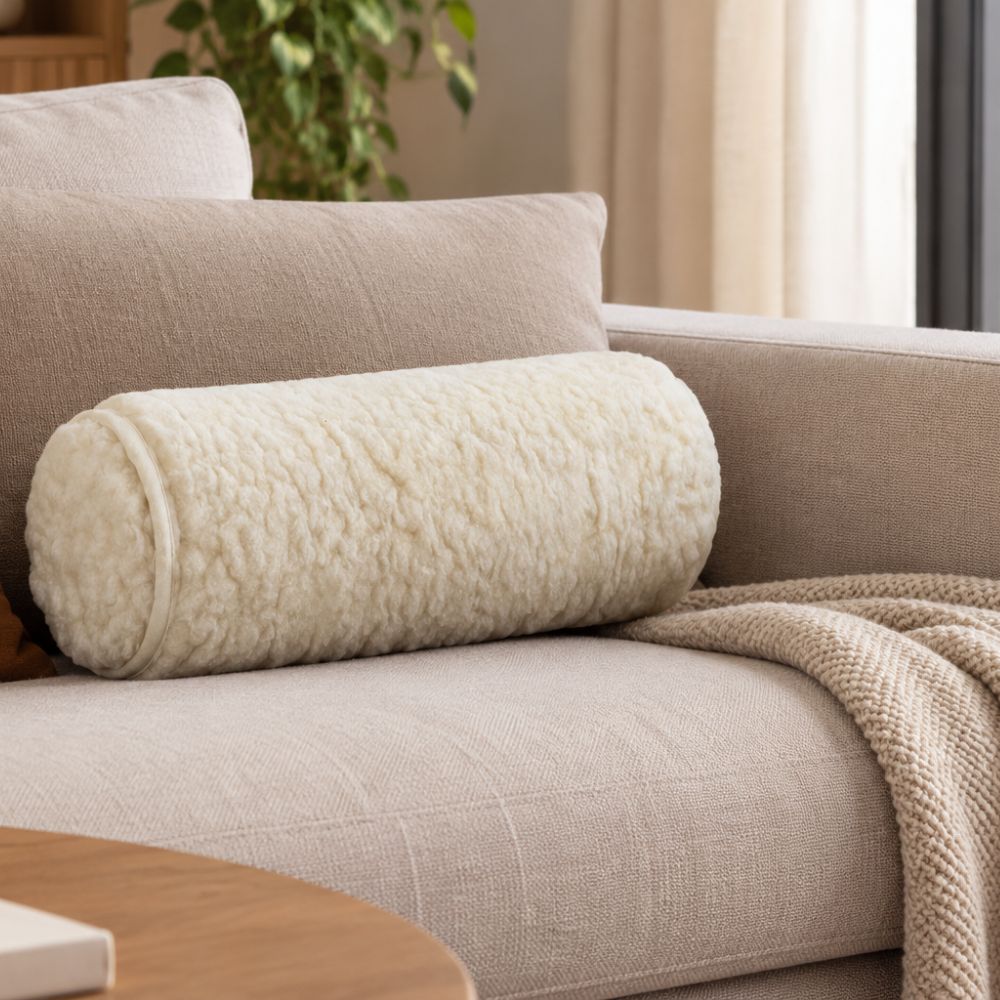 Wool roller cushion - patterned 520 gr/m2 