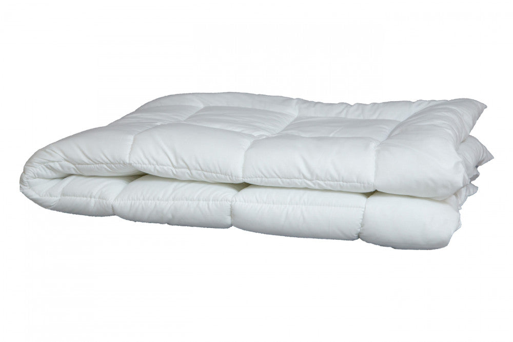 Allergie "STOP" Antiallergische normal dicke 4-Jahreszeiten-Bettdecke - 140x200 cm - 1000g