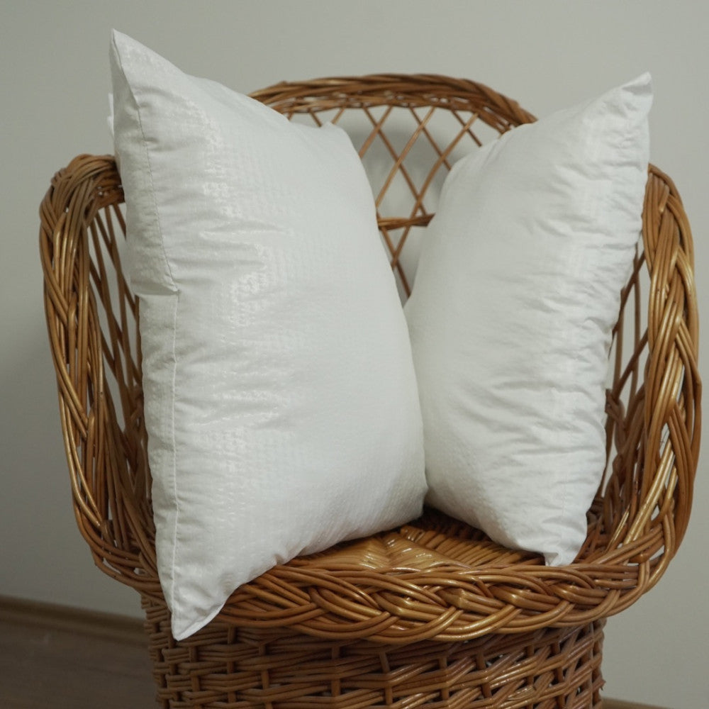 Kissen aus Satin-Polyester-Krepp mit Blaseneffekt