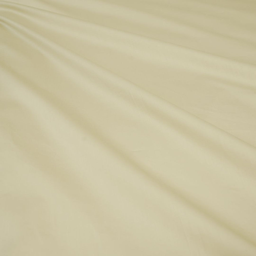 Champagne Elegance Satin-Bettwäsche – mit englischem Saum, dezenter Luxus