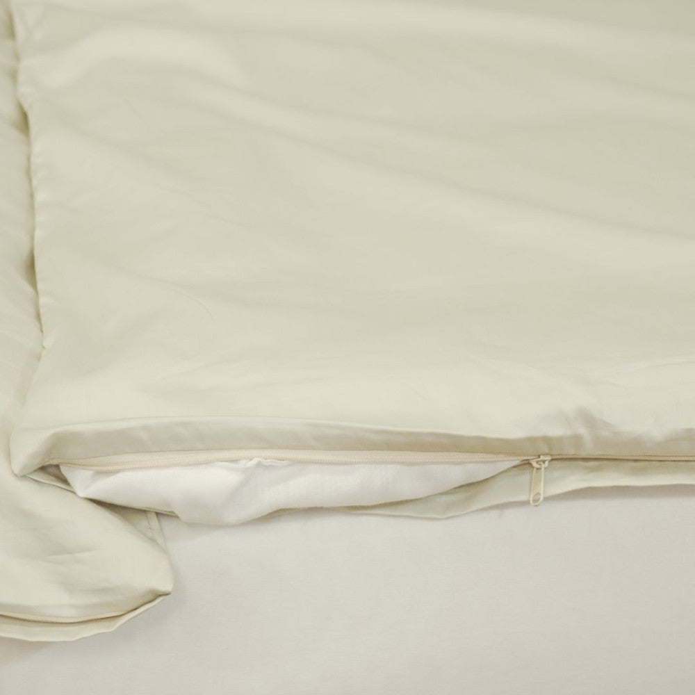 Light gold satin bed linen set - 3 pieces - TC 250