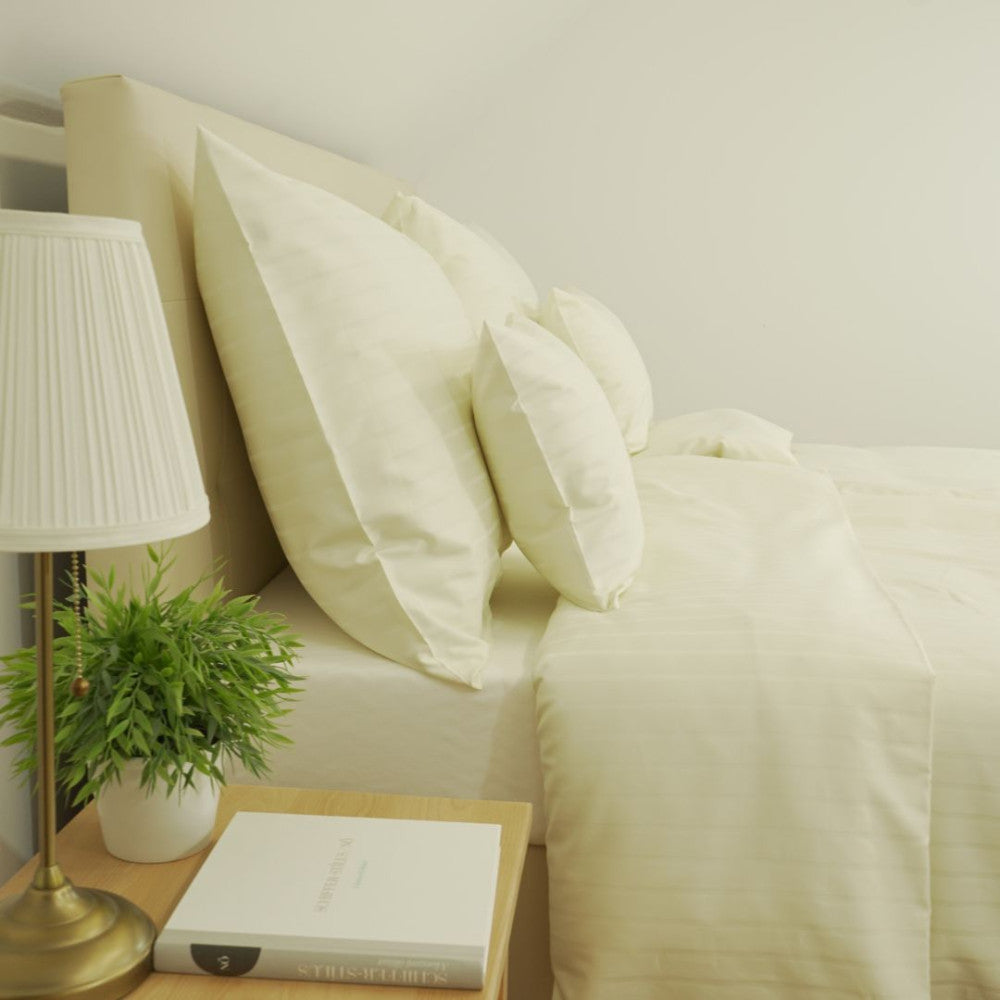 Champagnerfarbenes Hotel-Bettlakenset mit Streifen – 80 % Baumwolle – 20 % PE – Spannbettlaken – 2er-Set – 150 g/m² – verpackt