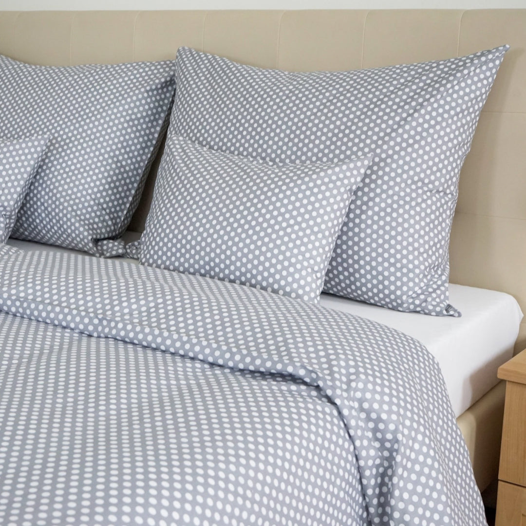 Soft Dots cotton bedding set – clean polka dot elegance