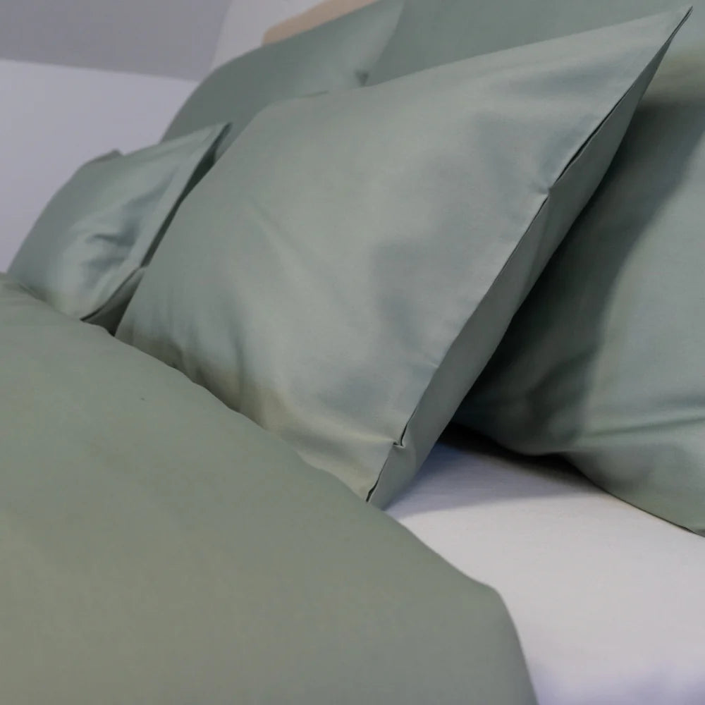 Mauvefarbener Satin-Kissenbezug – TC 250