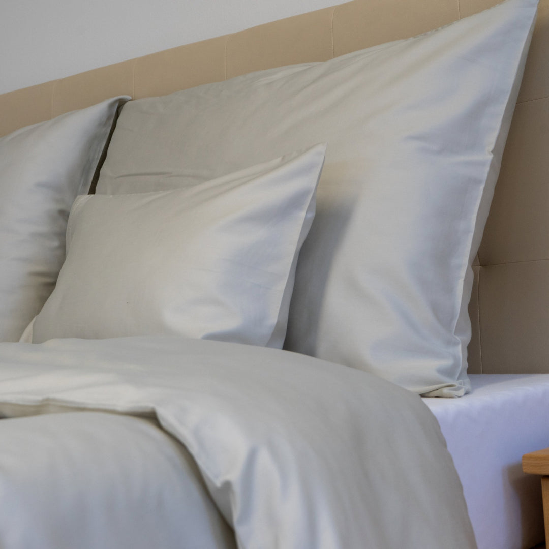 Beigefarbene Satin-Bettwäschegarnitur - TC 300